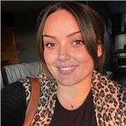 Besoin d’un coup de pouce pour progresser ? Patiente et pédagogue, je propose des cours adaptés à chaque élève!